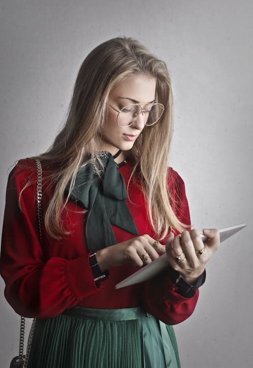 AI Photo Editing - Outfit Change example